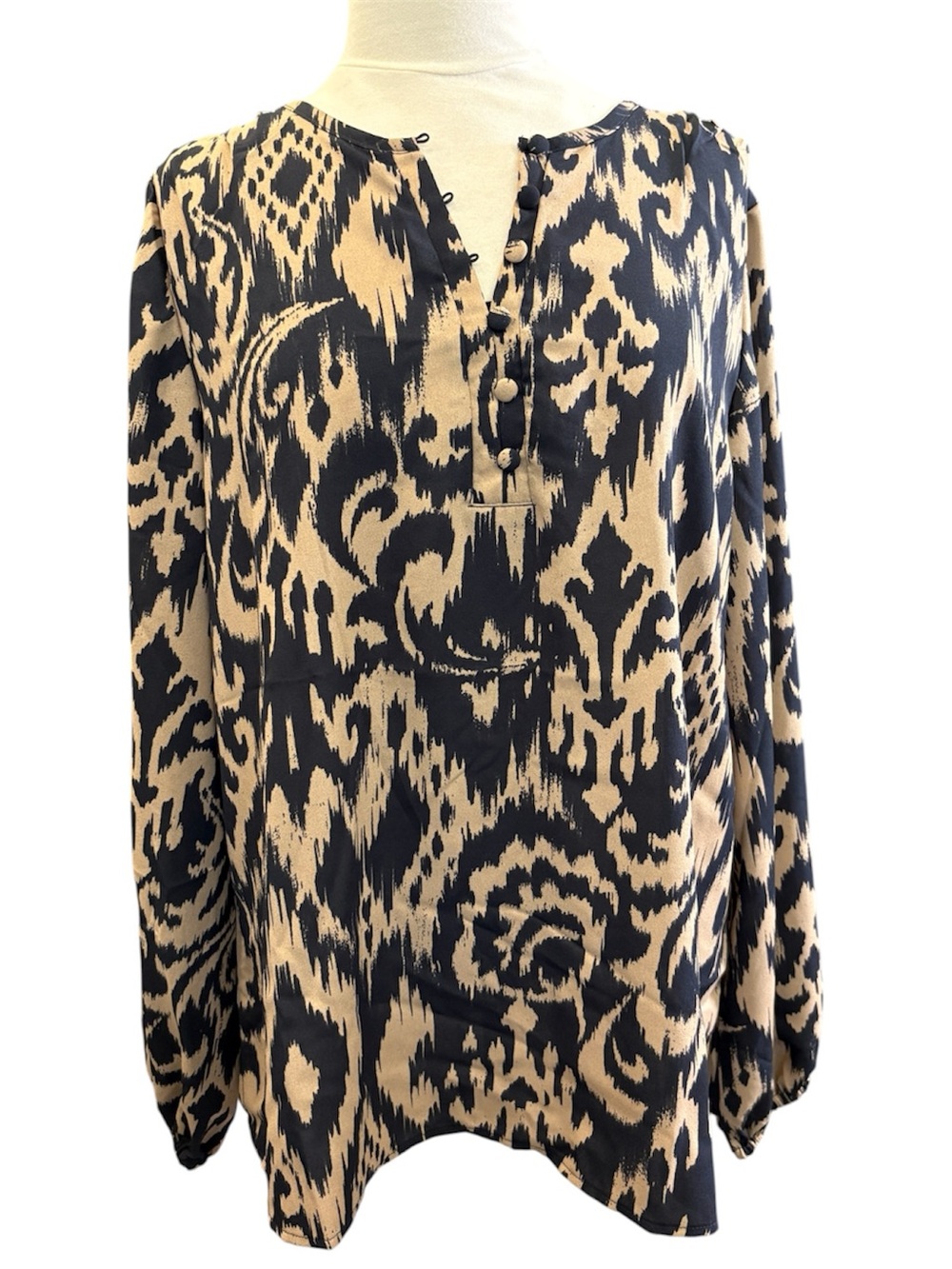Belle by Kim Gravel Top Tunic Ikat Patterned Abstract Long Sleeve Black Beige